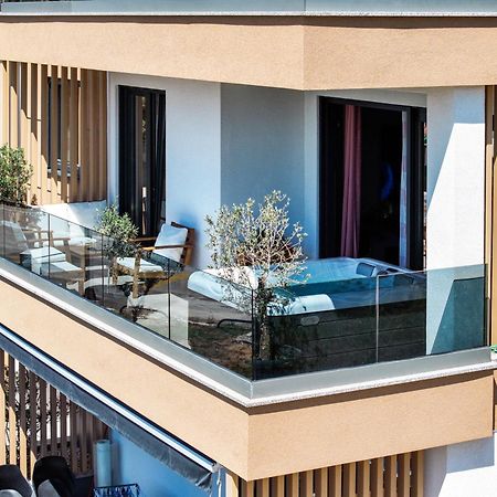 Luma Luxury Apartment With Jacuzzi Zadar Bagian luar foto